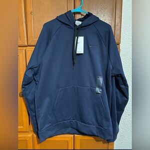 Nike Therma-Fit Hoodie